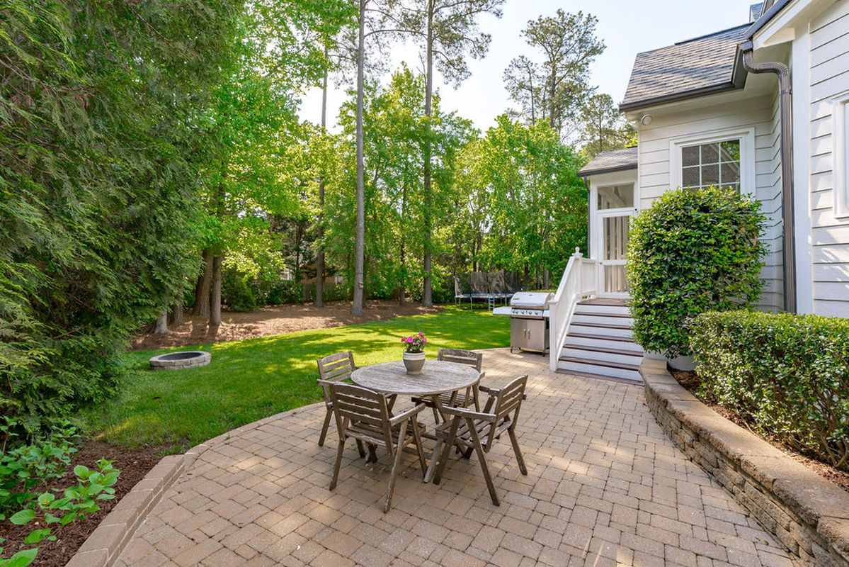 Caul Group-307 Southmoor Oaks-56backexterior