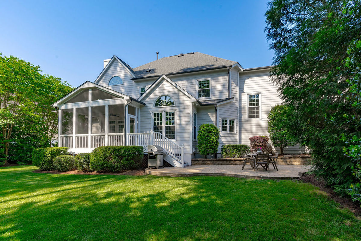 Caul Group-307 Southmoor Oaks-58backexterior