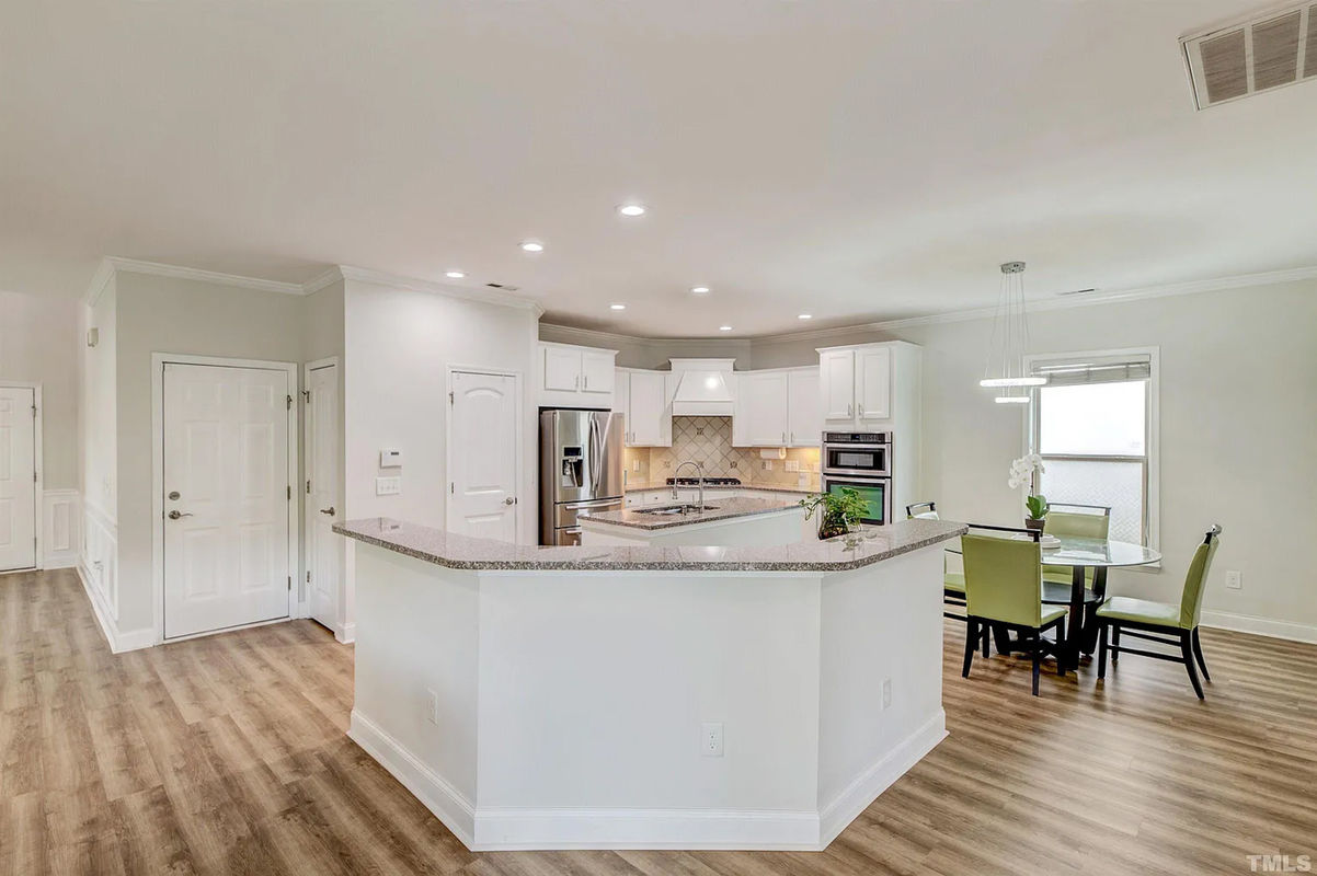 Caul-Group-3524-Manifest-Place-20