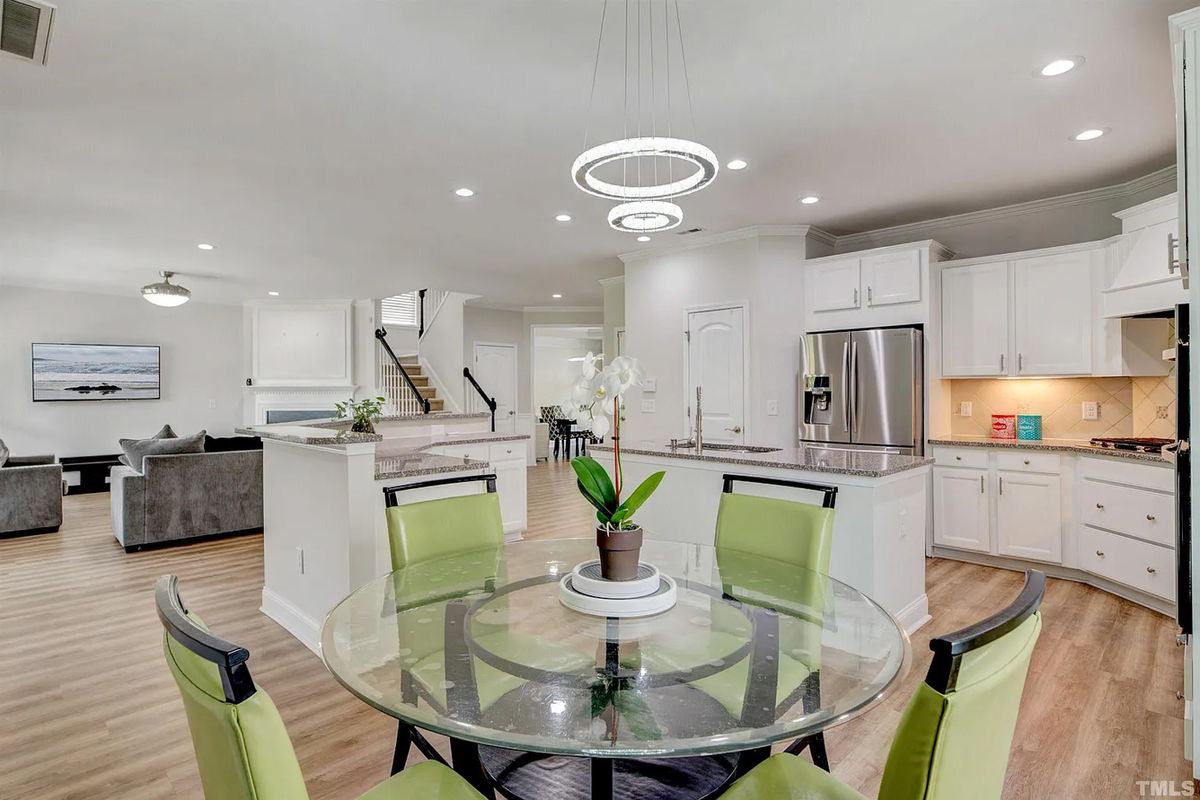 Caul-Group-3524-Manifest-Place-23