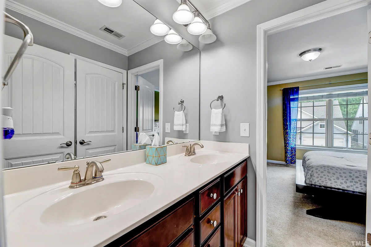 Caul-Group-3524-Manifest-Place-37