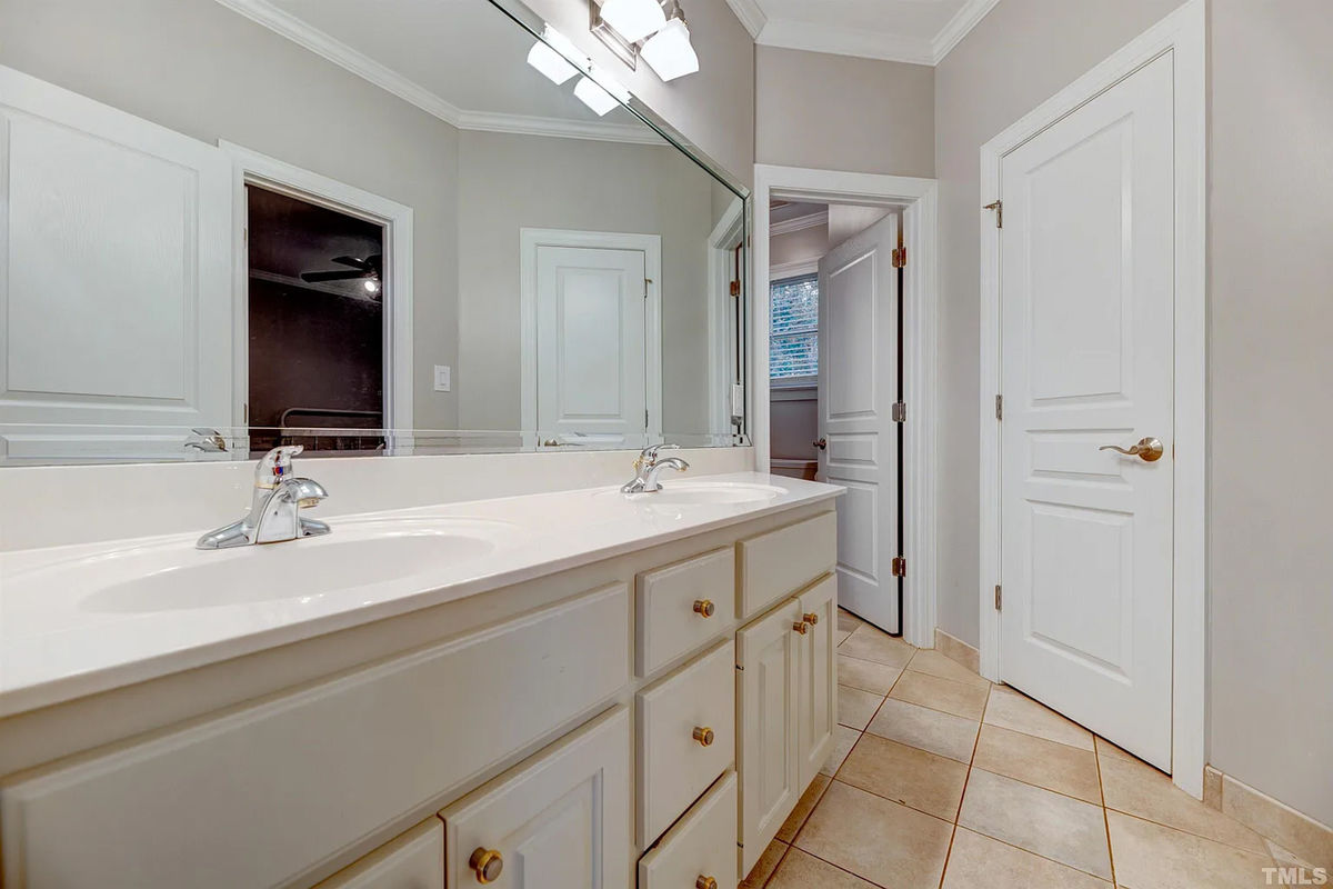 Caul-Group-402-Chanticlair-Drive-22