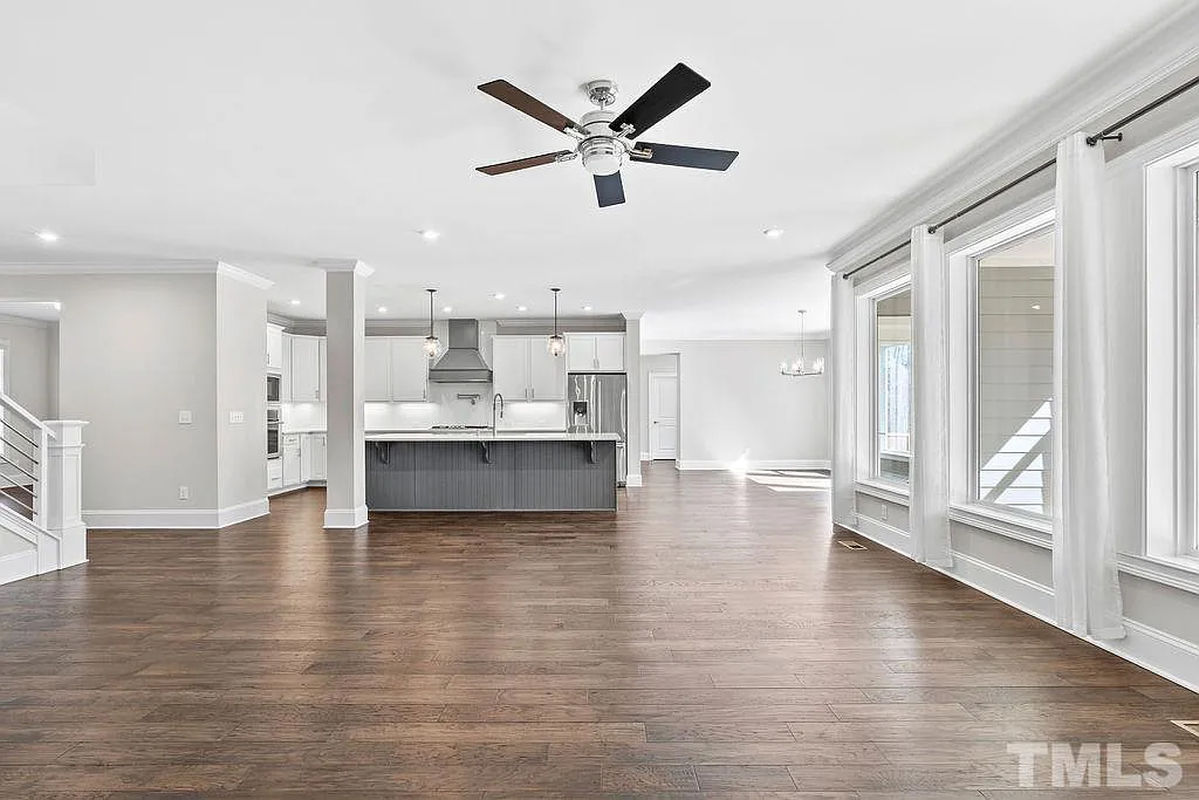 Caul-Group-4329-Buckley-Drive-18