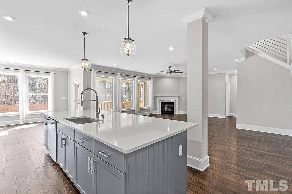 Caul-Group-4329-Buckley-Drive-25