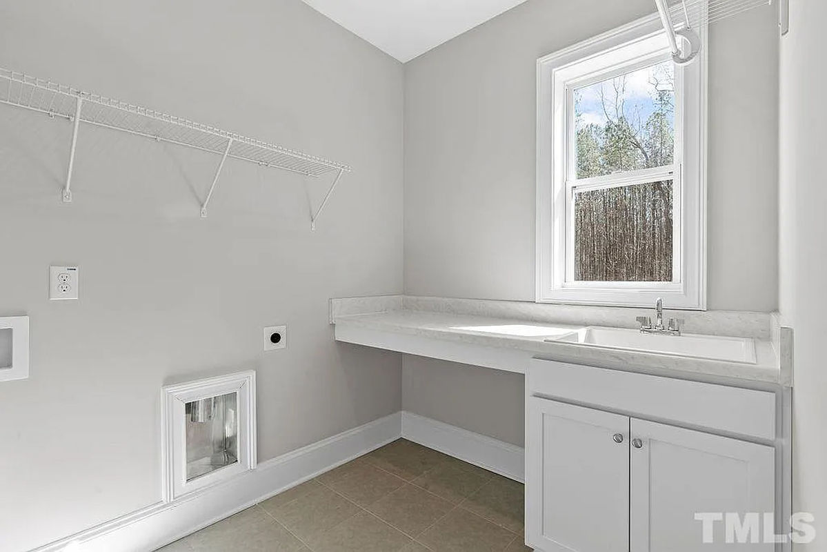 Caul-Group-4329-Buckley-Drive-30