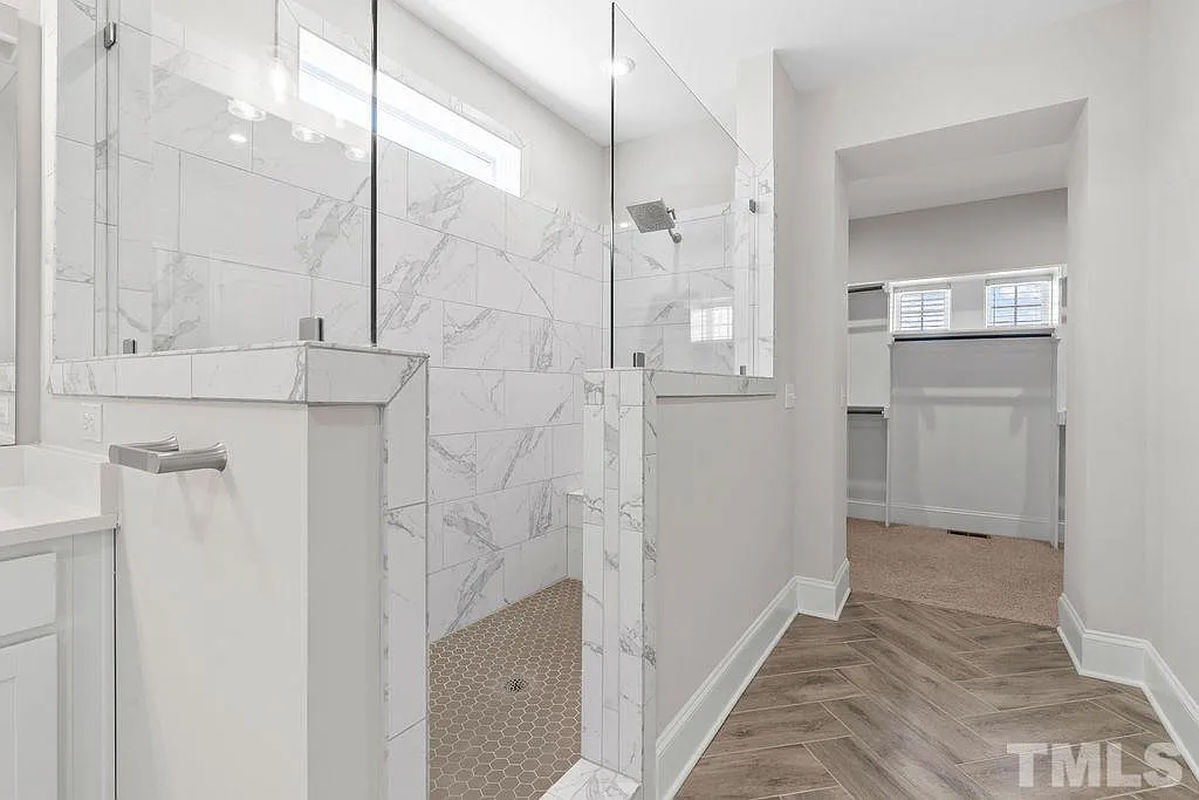 Caul-Group-4329-Buckley-Drive-35