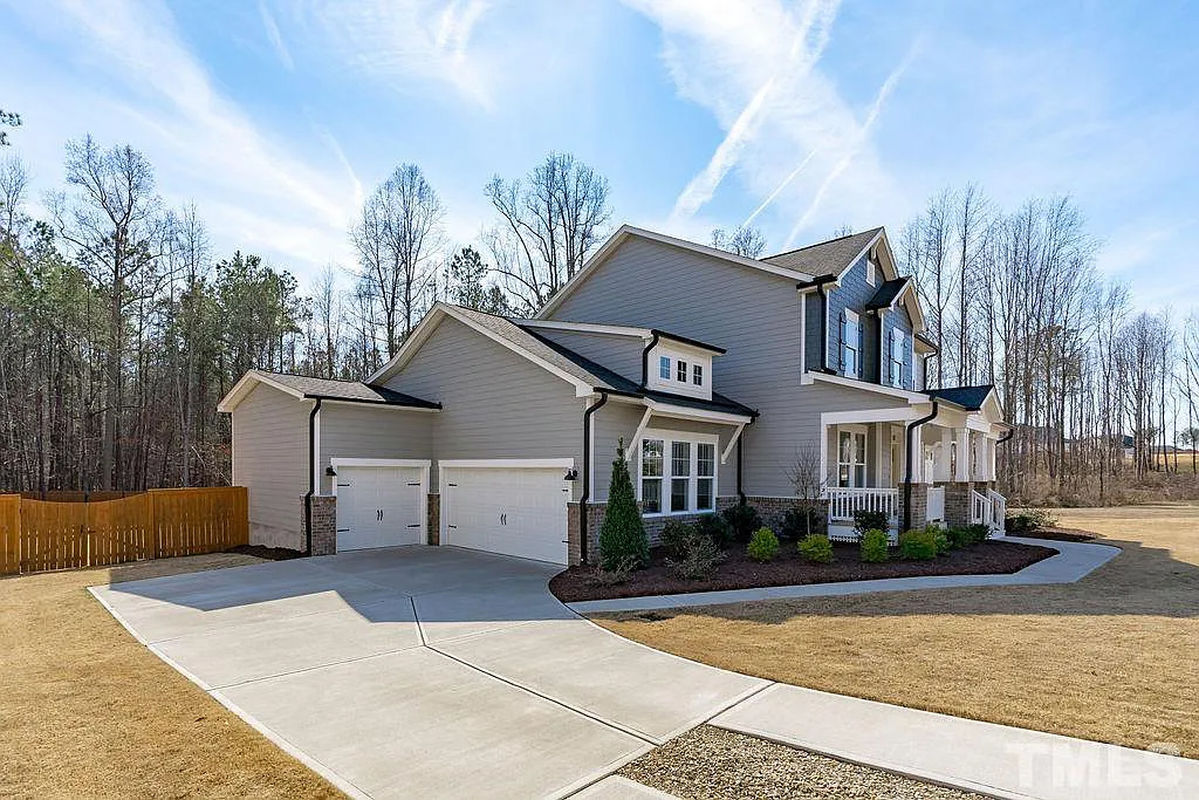 Caul-Group-4329-Buckley-Drive-4