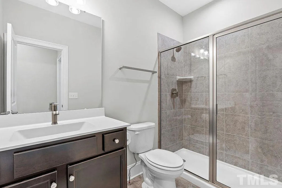 Caul-Group-4329-Buckley-Drive-40