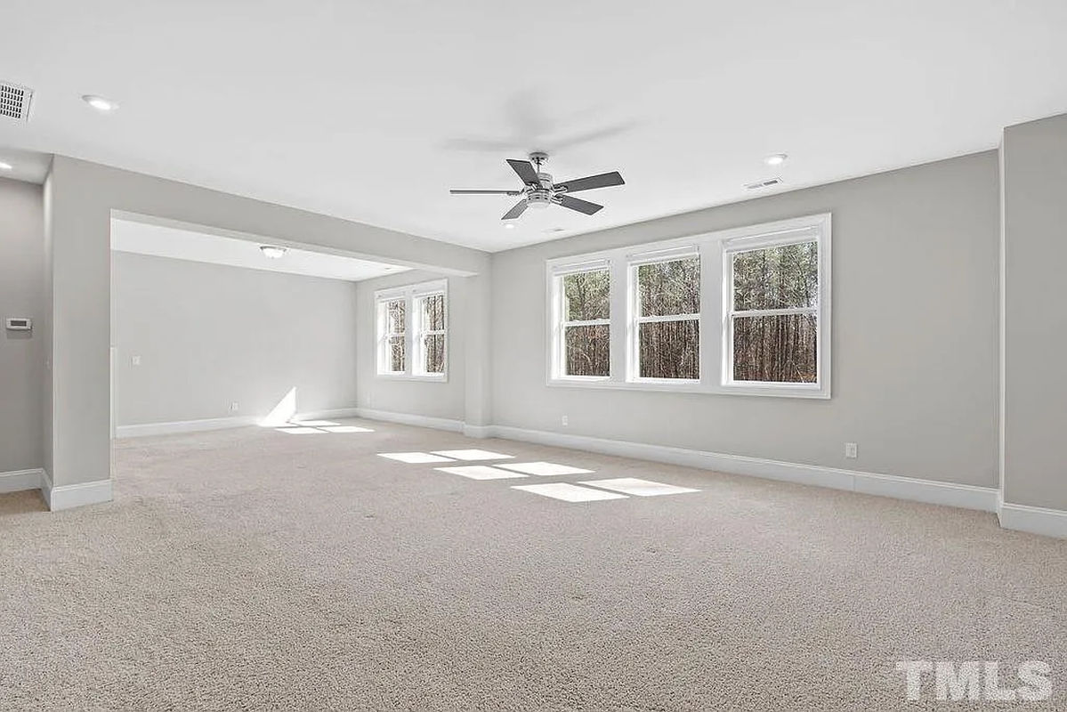 Caul-Group-4329-Buckley-Drive-41