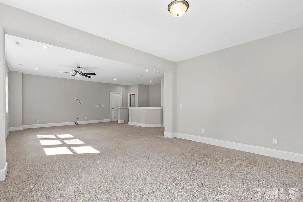 Caul-Group-4329-Buckley-Drive-45