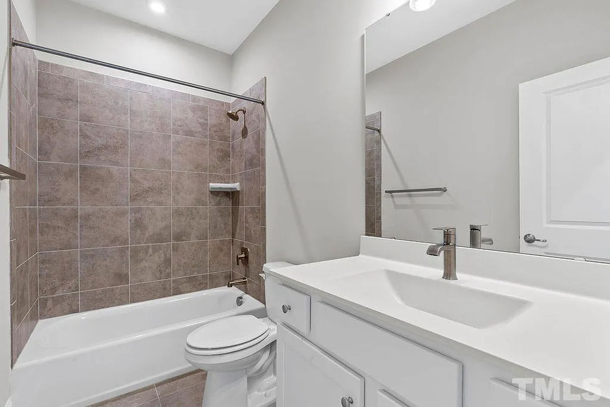 Caul-Group-4329-Buckley-Drive-48