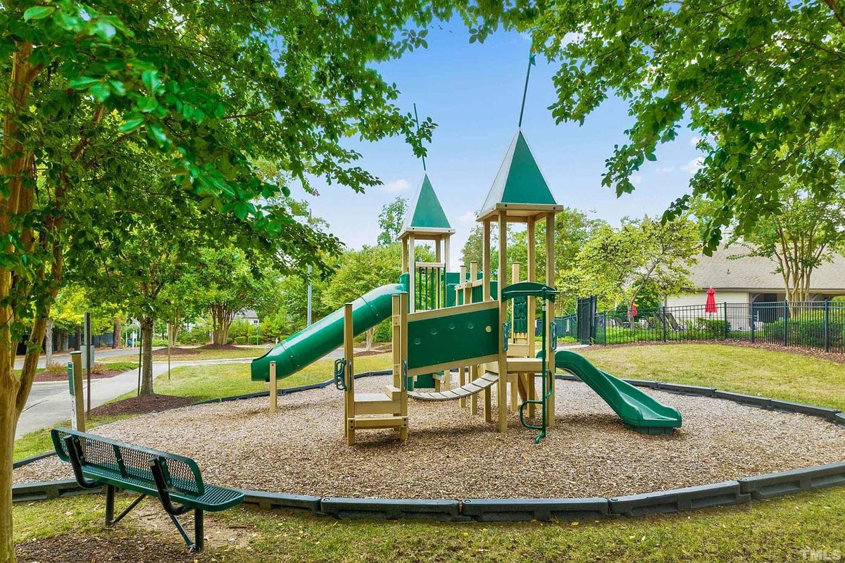 Caul-Group-5406-Centerville-Lane-15