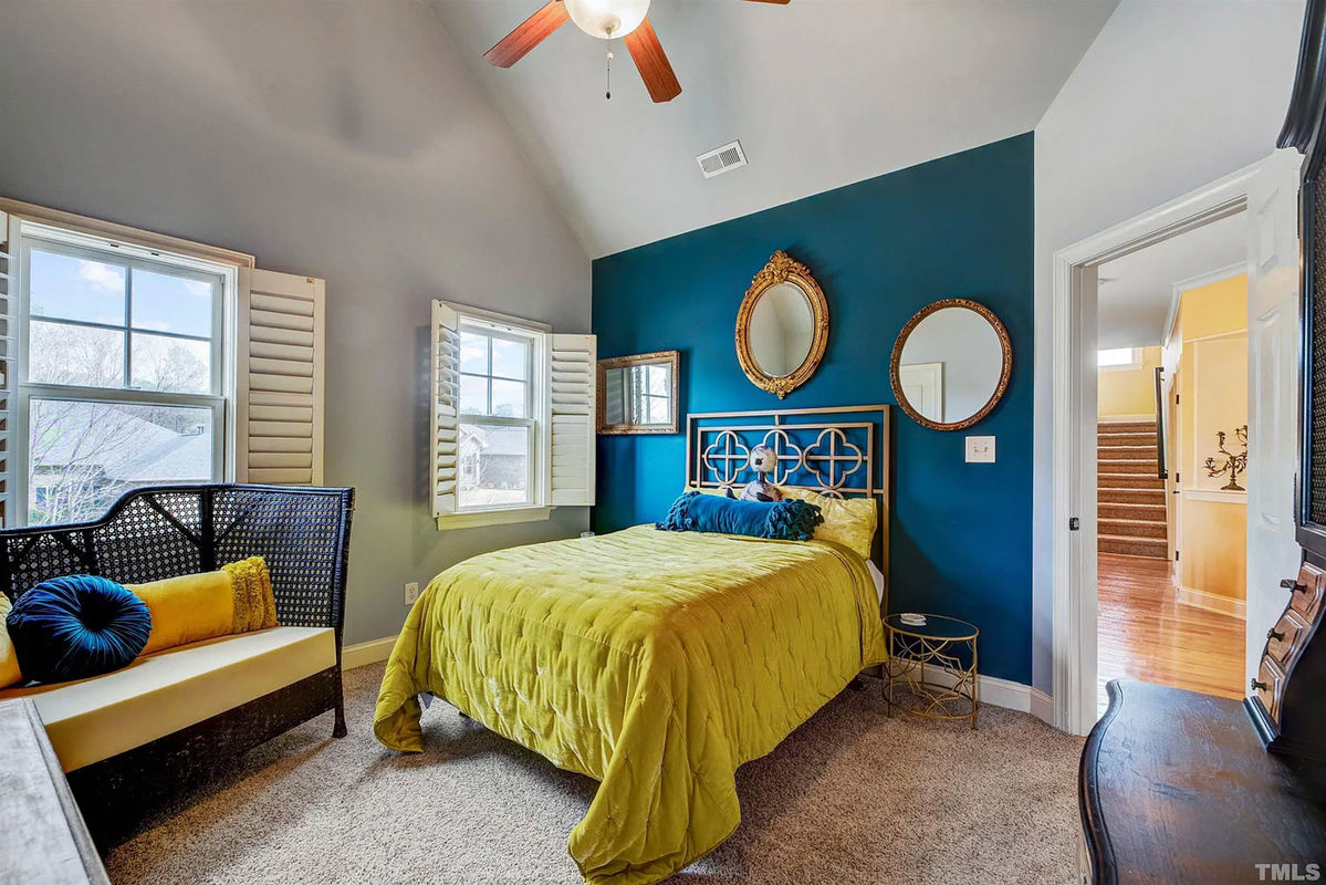 Caul-Group-581-Granite-Falls-Boulevard-41