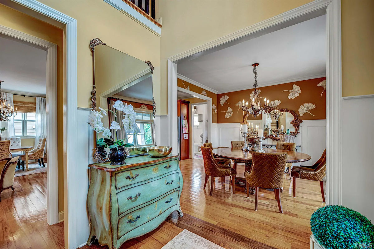 Caul-Group-581-Granite-Falls-Boulevard-8