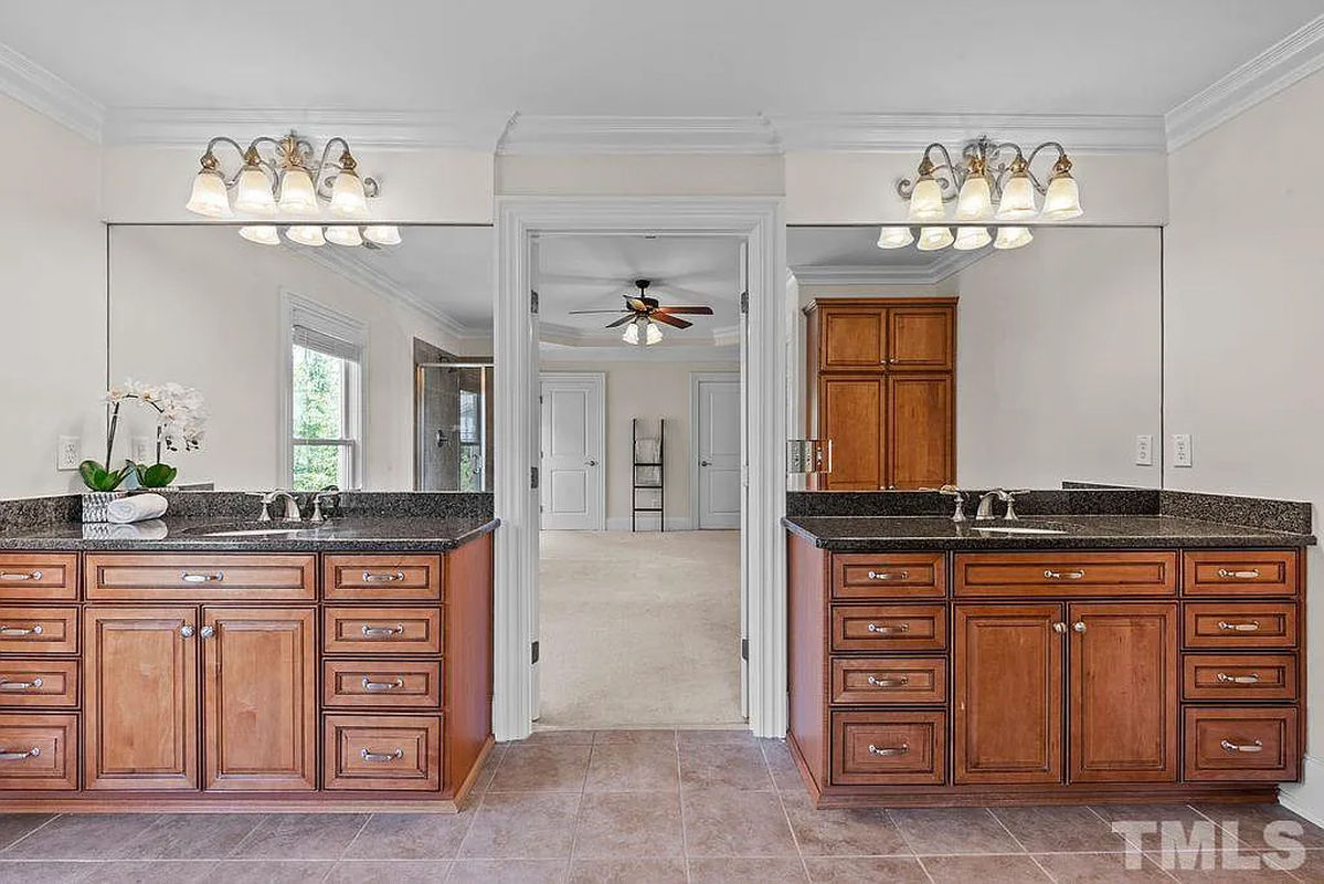 Caul-Group-6213-Kit-Creek-Road-42