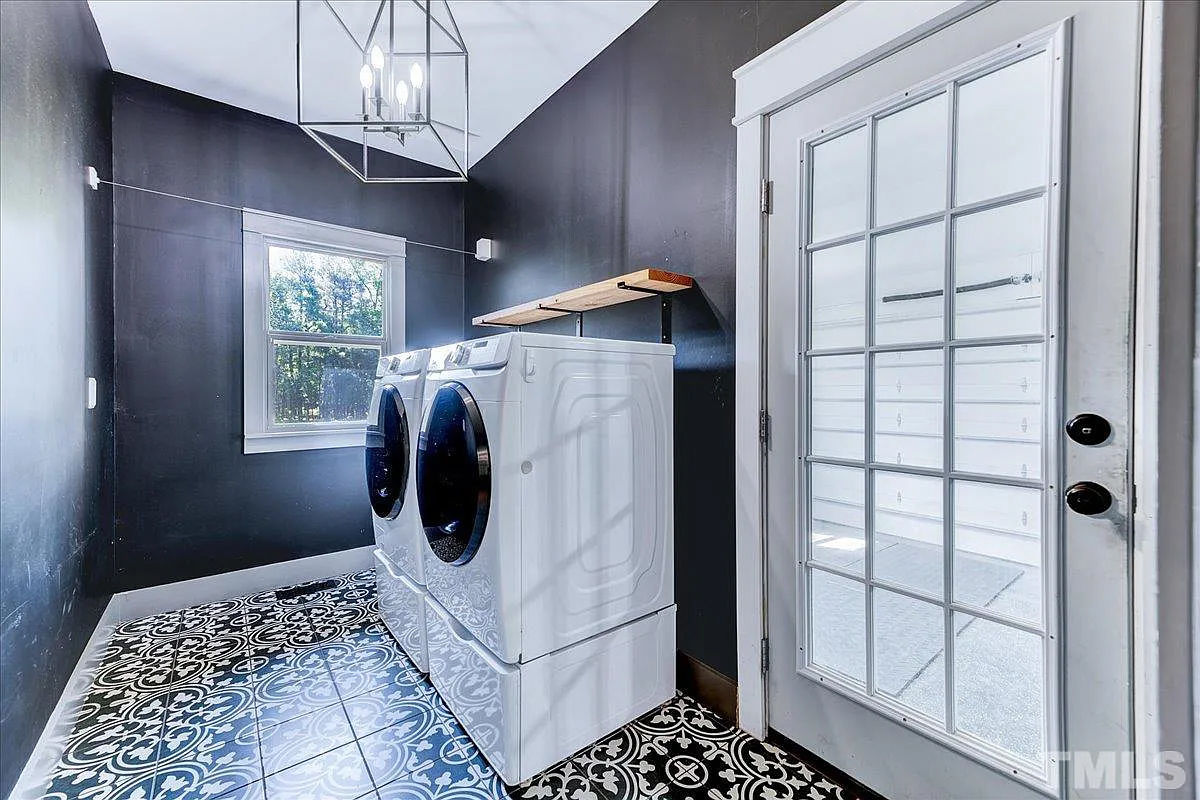 Caul Group-7033-Daniel-Road-25