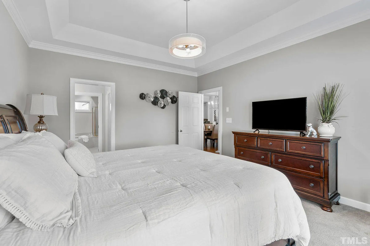 Caul-Group-781-Crabtree-Crossing-Parkway-19