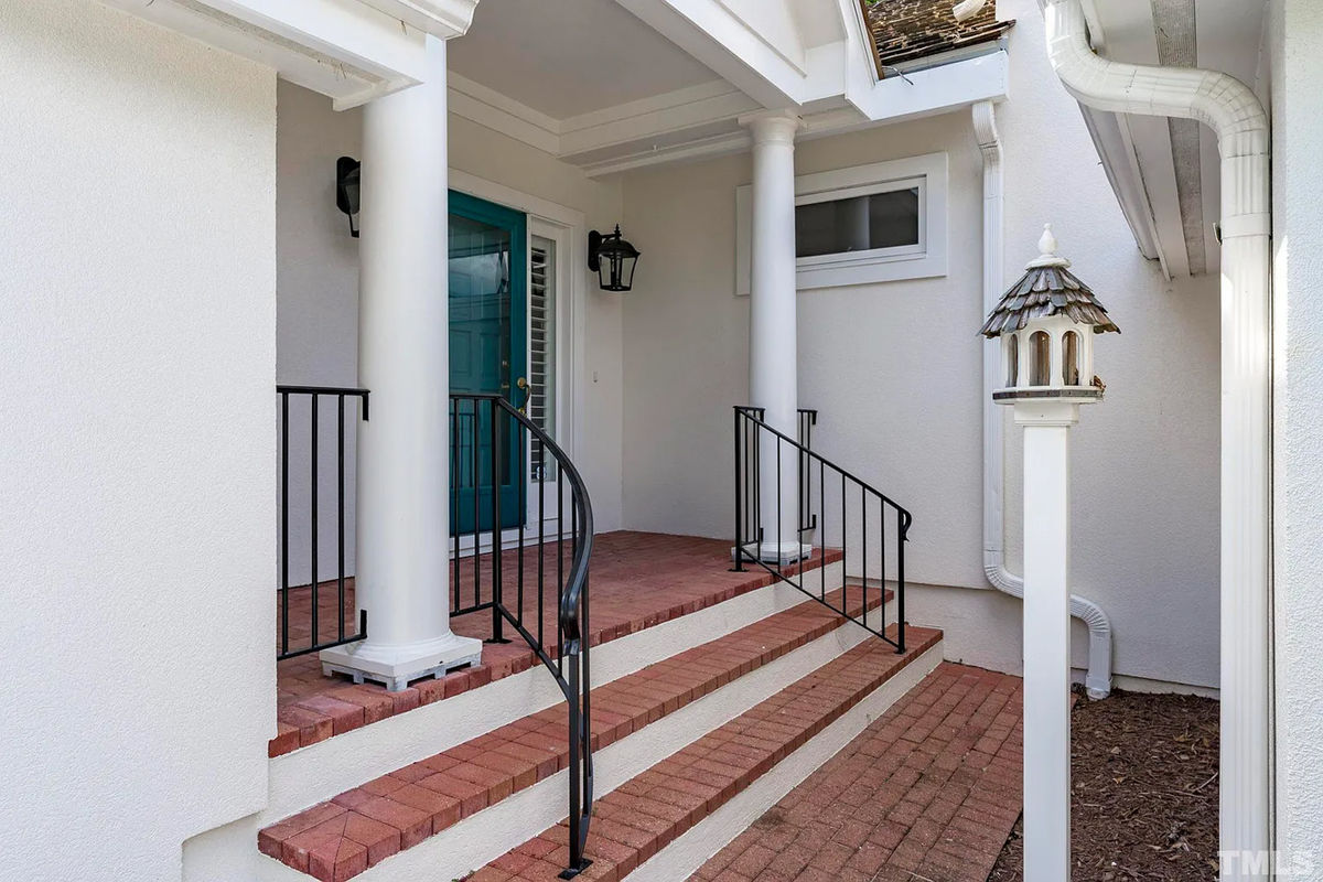 Caul-Group-781-Crabtree-Crossing-Parkway-2