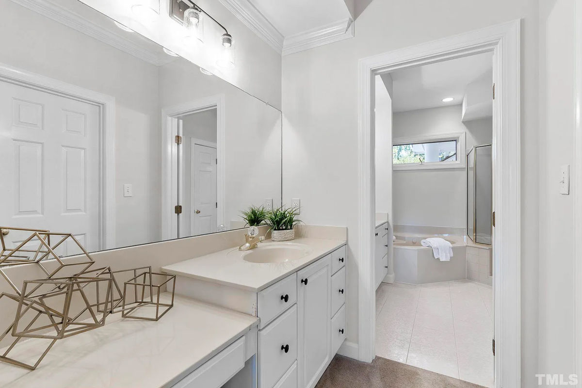 Caul-Group-781-Crabtree-Crossing-Parkway-20