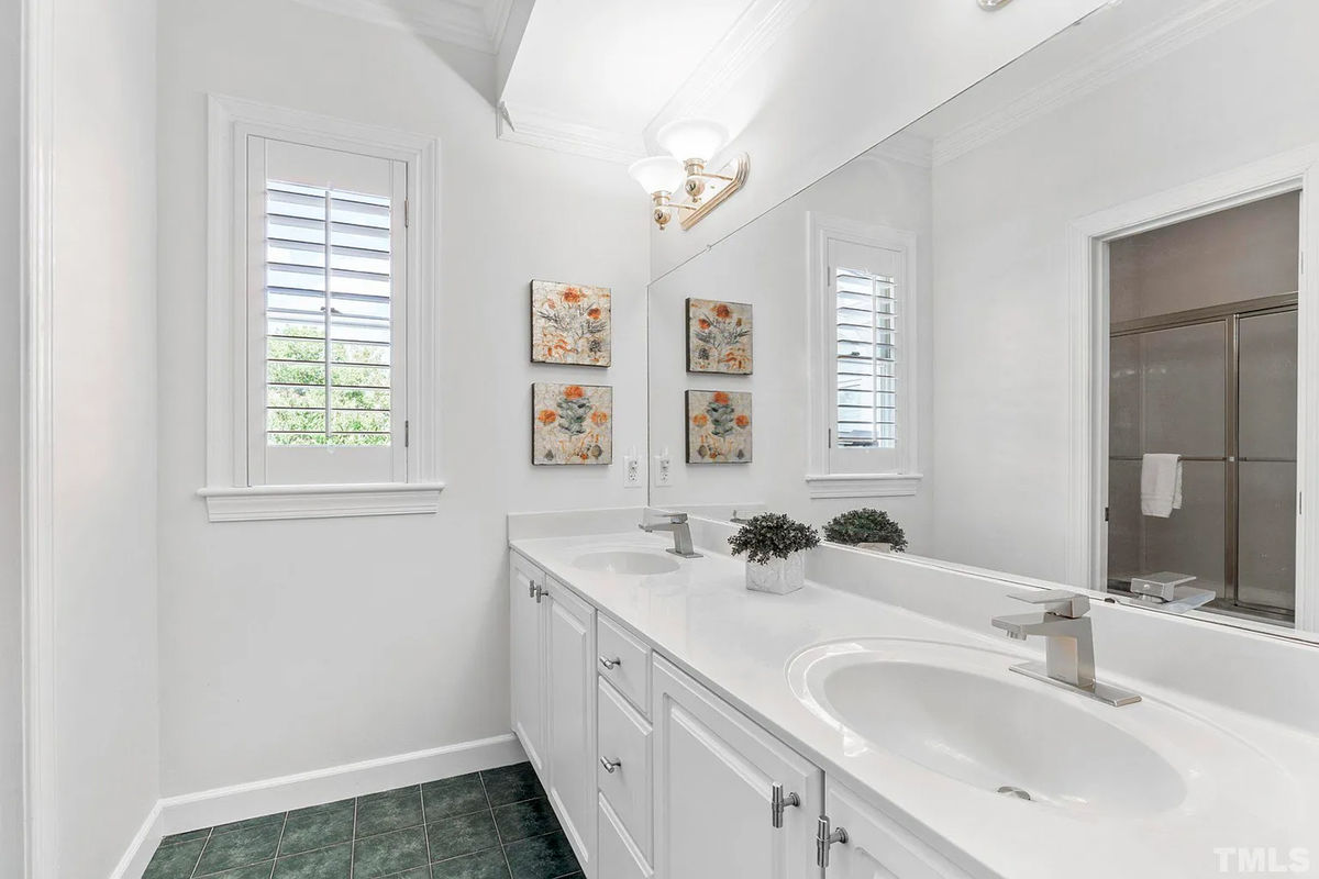 Caul-Group-781-Crabtree-Crossing-Parkway-29