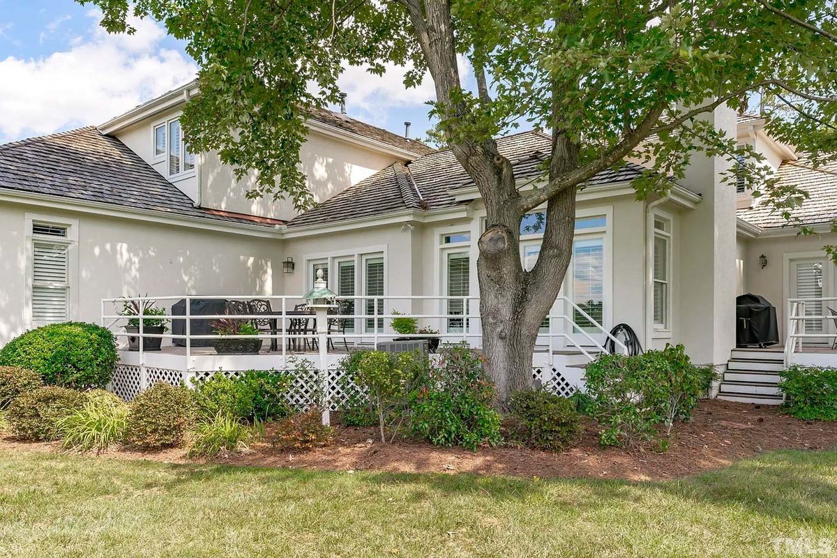 Caul-Group-781-Crabtree-Crossing-Parkway-36