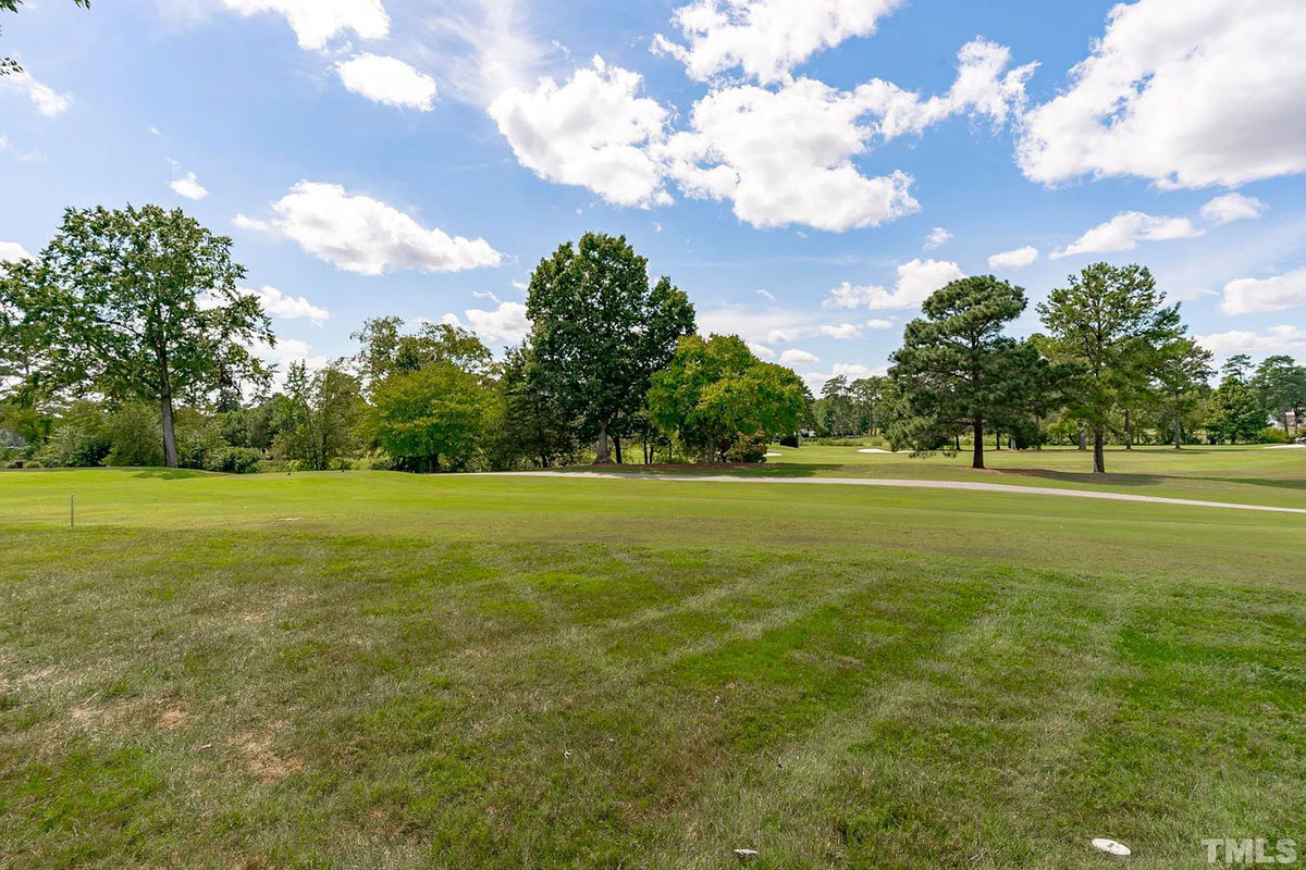 Caul-Group-781-Crabtree-Crossing-Parkway-37