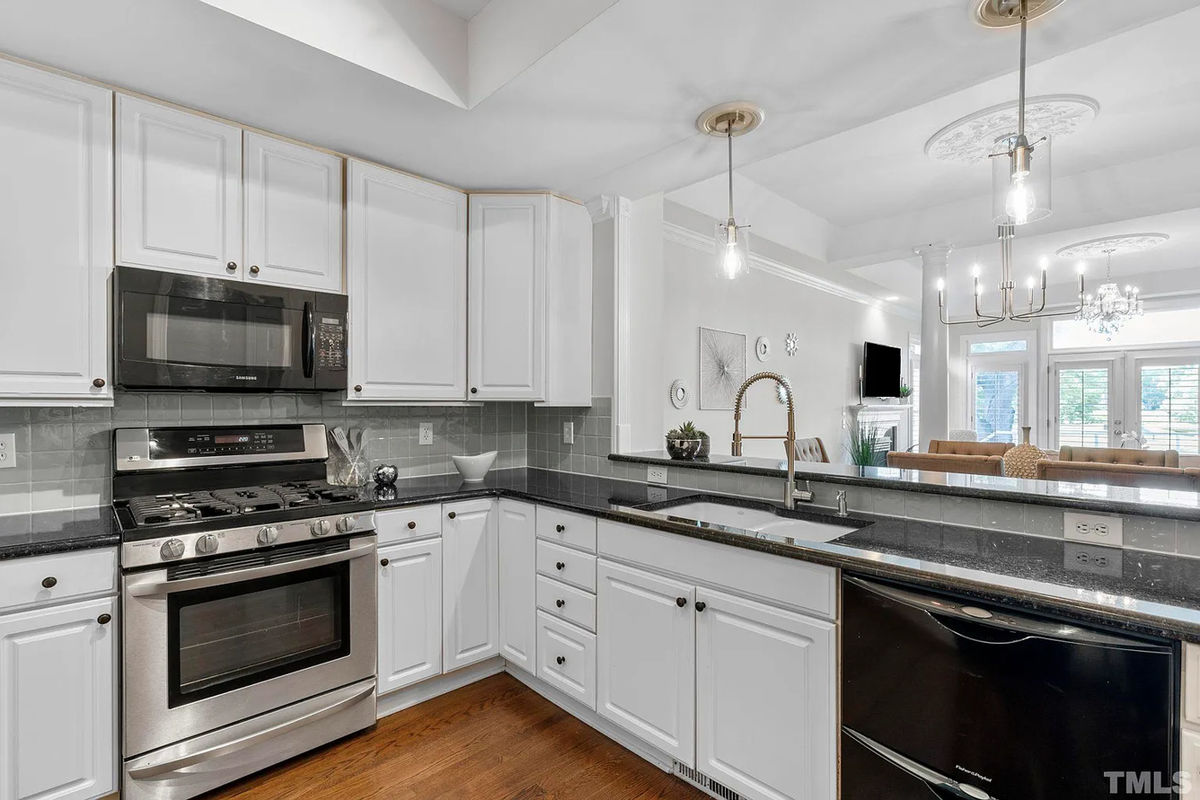 Caul-Group-781-Crabtree-Crossing-Parkway-7