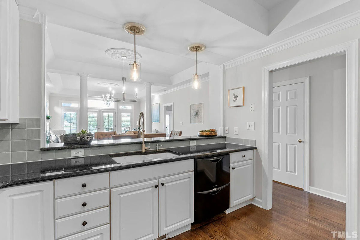 Caul-Group-781-Crabtree-Crossing-Parkway-8