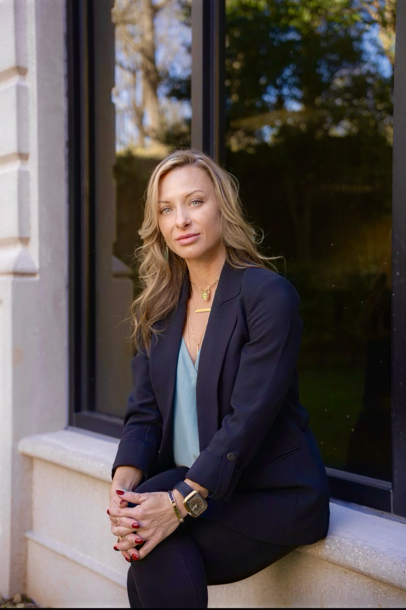 Leslie Floyd Headshot