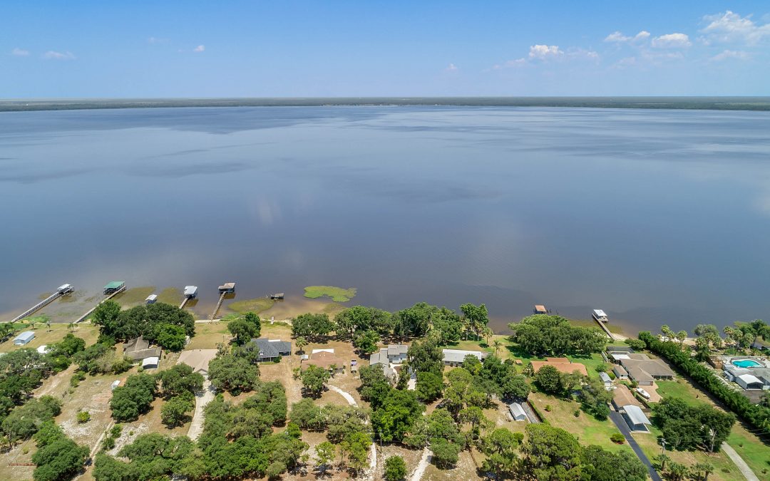JUST LISTED: 4237 Chambers Street – Homes for Sale on Lake Walk In Water