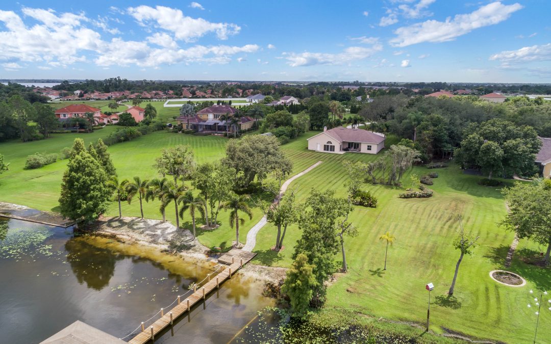 LISTED FOR SALE: 4318 Duck Down Lane, Winter Haven, FL 33884