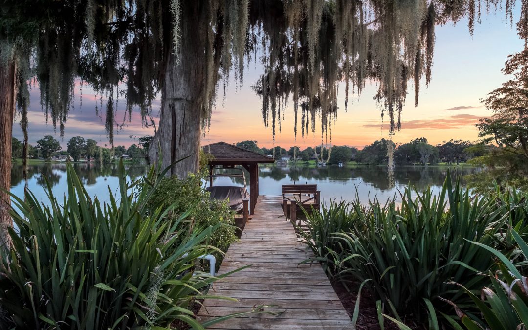 LISTED FOR SALE: 53 Skidmore Road in Winter Haven Florida