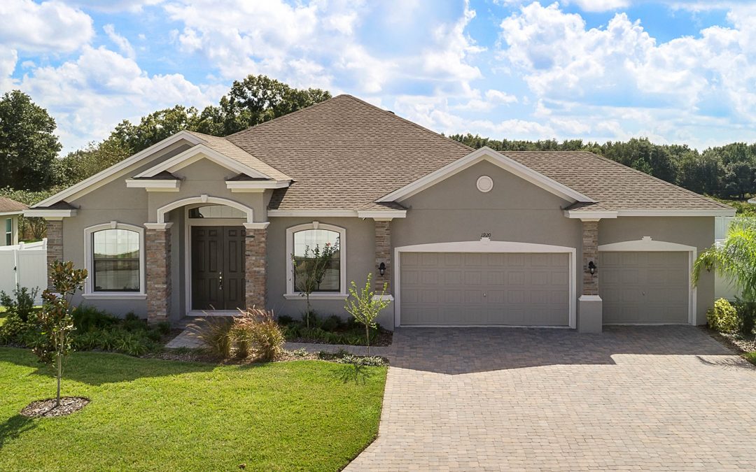 LISTED IN GATED CROSSROADS: 1920 Crossroads Blvd, Winter Haven, FL 33881