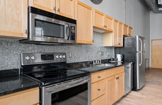 7-web-or-mls-521 S 7th St Unit 608-19