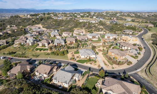Why Luxury Buyers Choose Castle Rock Over Denver for Homes