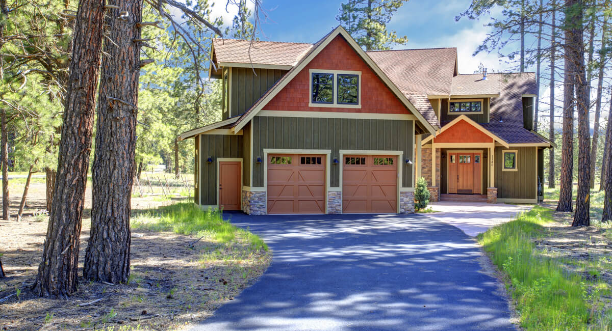 Maintain-Curb-Appeal