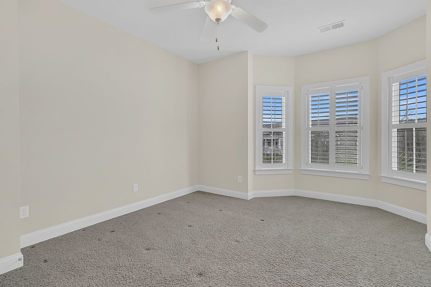 CREM - 2032 Amenity Park Dr-13