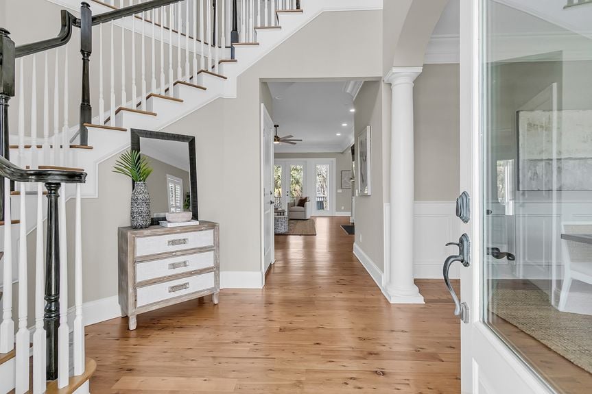 CREM - 4922 Sound View Dr-37