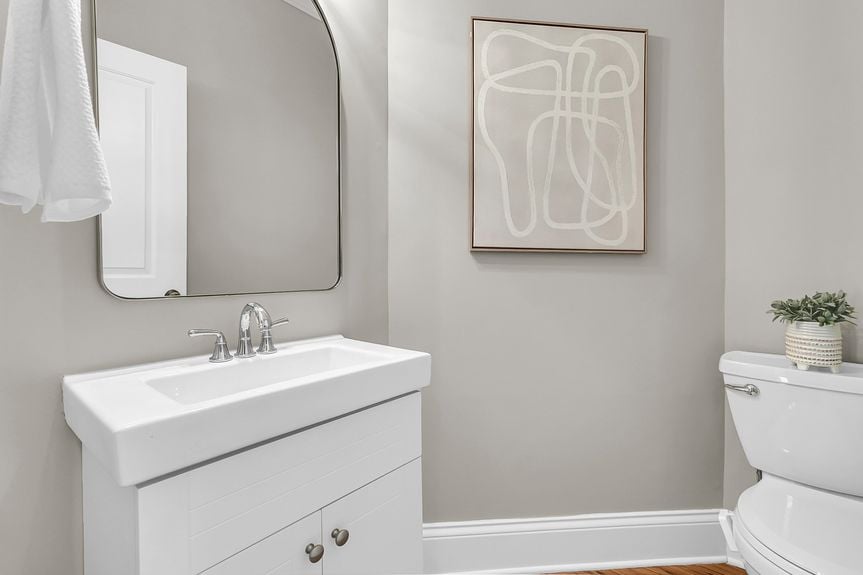 CREM - 4922 Sound View Dr-45