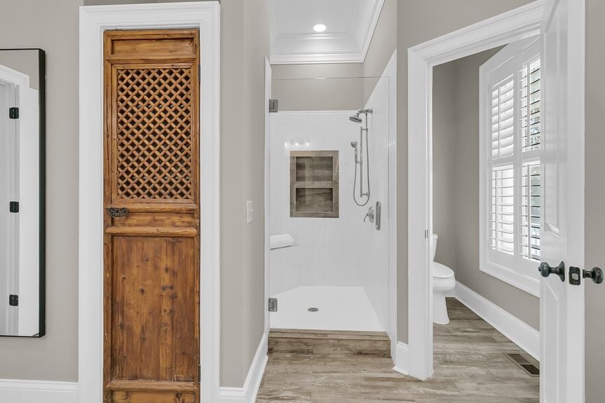 CREM - 4922 Sound View Dr-51