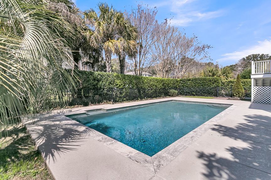 CREM - 4922 Sound View Dr-82