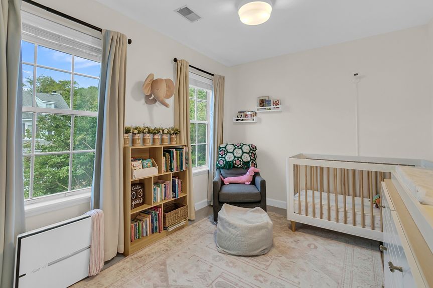 CREM - 1517 Faith St-14