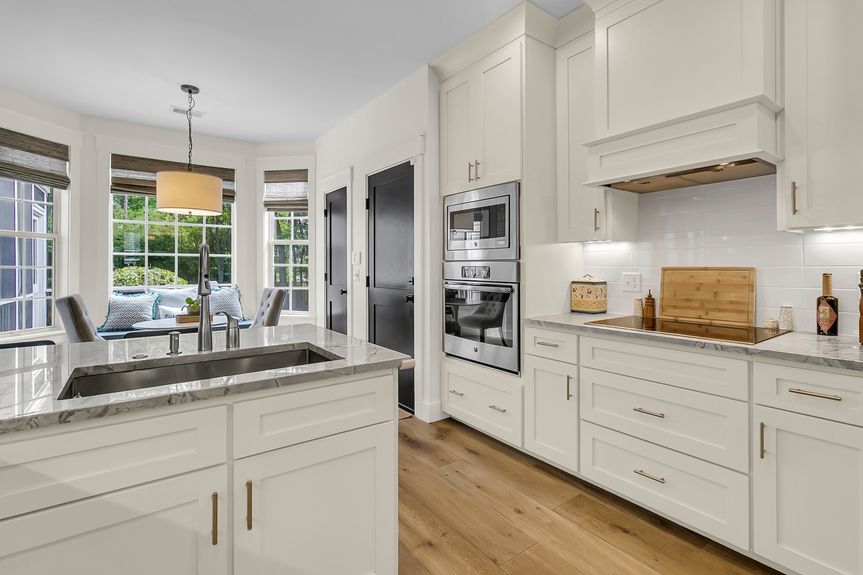 CREM - 1517 Faith St-34