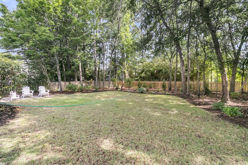 CREM - 1517 Faith St-47