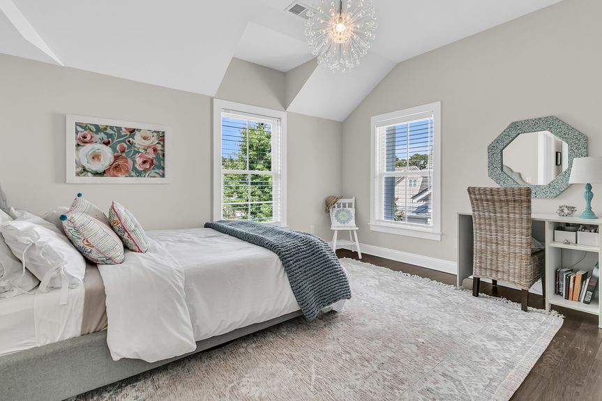 CREM - 2072 Amenity Park Dr-44