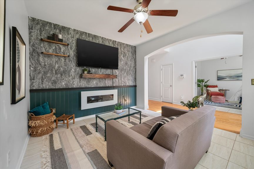 09-8328 Berringer Bluff_i_Lowcountry_Exposure-6