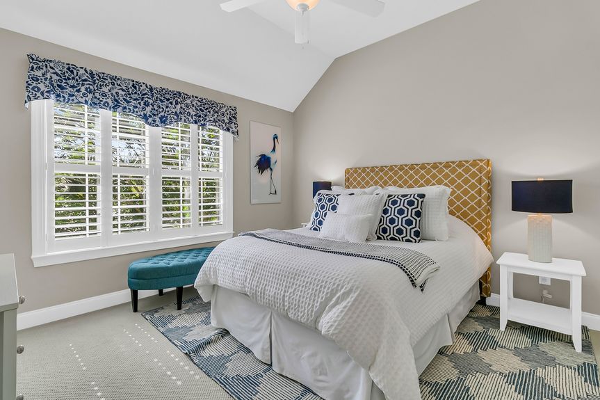 CREM - 1100 Griswold St-1