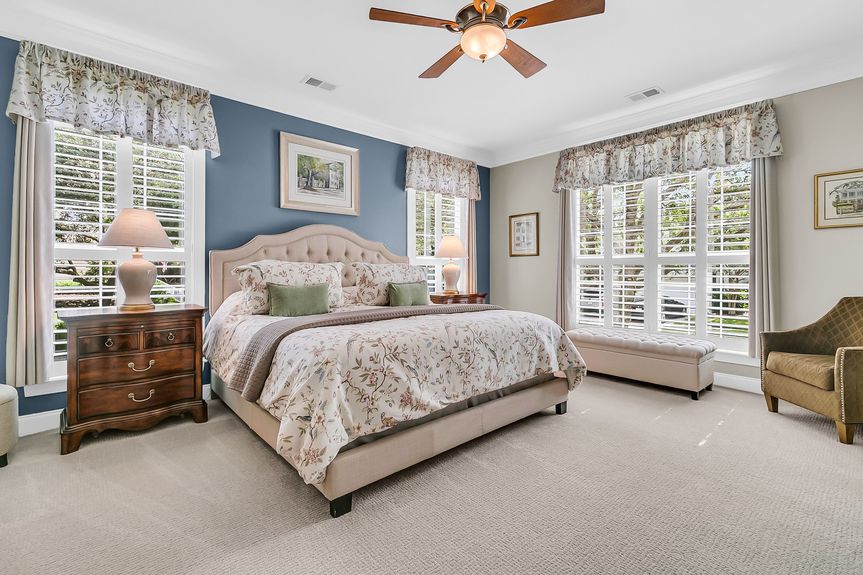 CREM - 1100 Griswold St-16