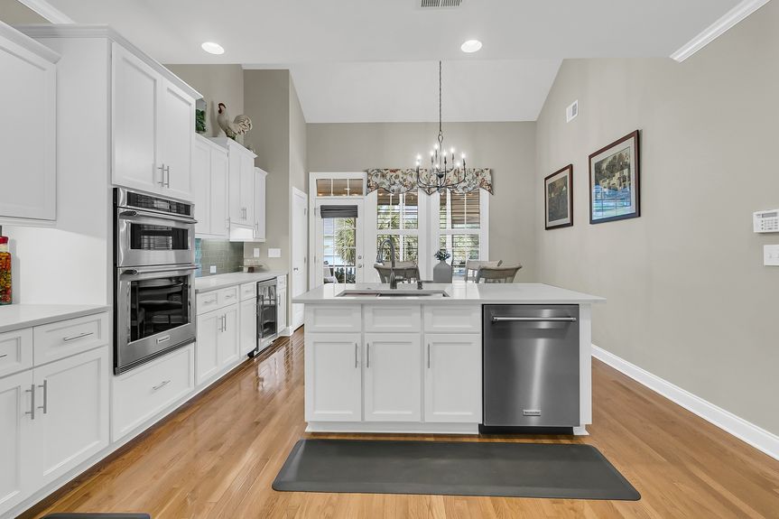 CREM - 1100 Griswold St-37