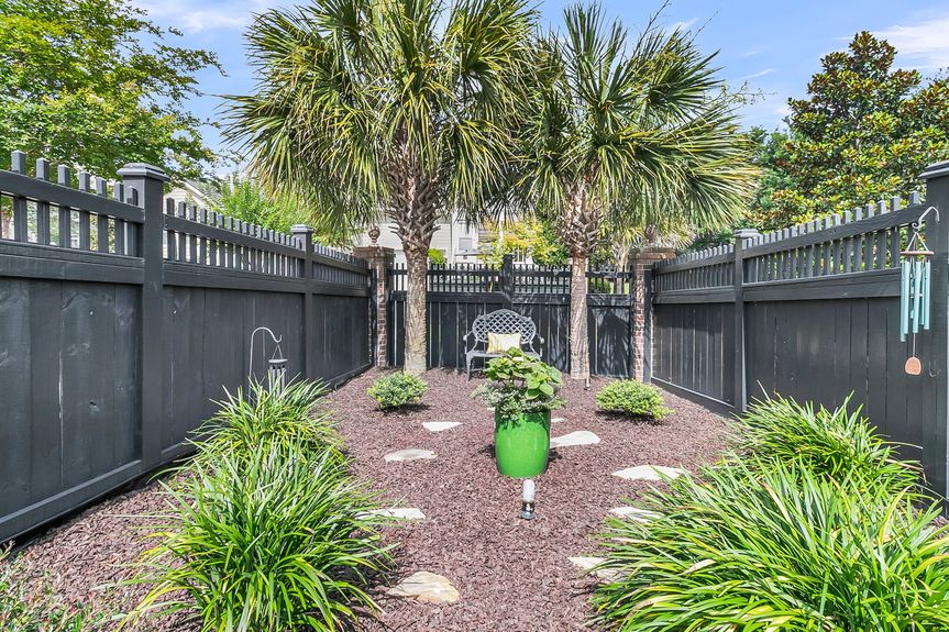 CREM - 1100 Griswold St-45